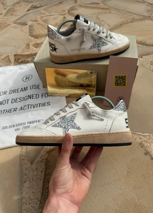 Golden Goose Argent / Blanc Neuves avec étiquette & facture (Taille 38), marque: Golden Goose, état: Neuf avec étiquette, taille: 38, 250,00 €, 263,20 € Protection acheteurs incluse