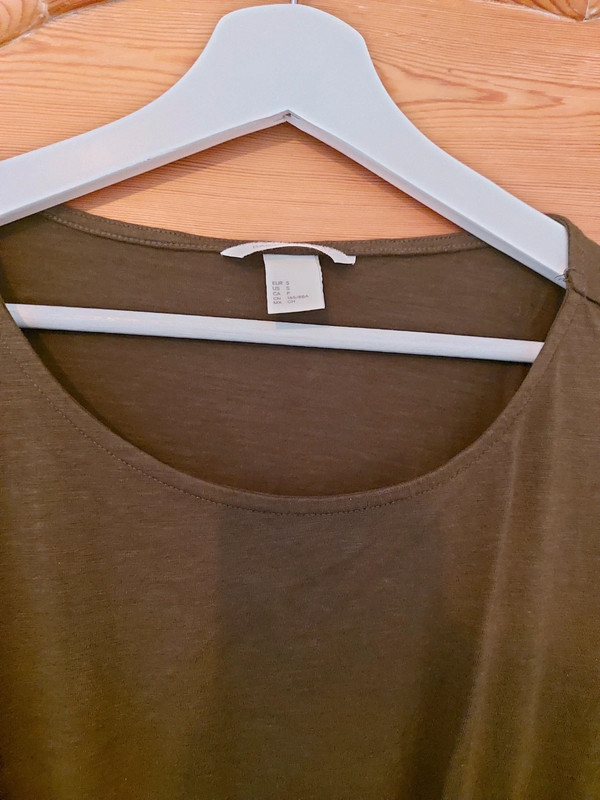 Khaki T-shirt Kleid H&M 2