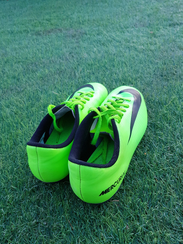 Nike mercurial hot sale verde fluorescente