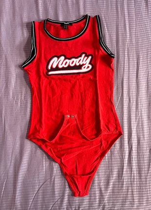 T-shirt Jennyfer, marca: Jennyfer, estado: Muy bueno, tamaño: M / 38 / 10, 5,00 €, 5,95 € Protección al comprador incluida