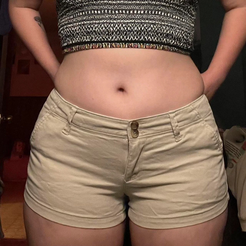 Vintage y2k American Eagle tan booty shorts 1