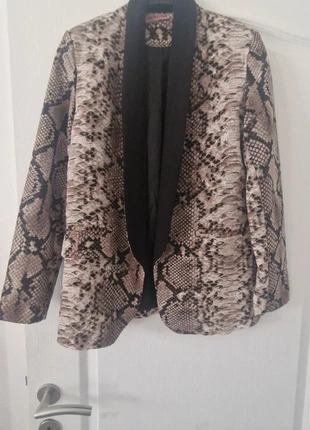 Blazer tailleur femme long, marque: Boutique Belgique, état: Neuf sans étiquette, taille: S / 36 / 8, 9,00 €, 10,15 € Protection acheteurs incluse