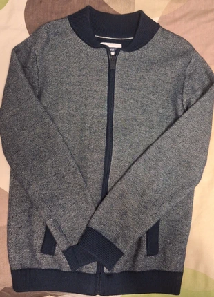 Chaqueta cardiganl niño, brand: Okaïdi, condizioni: Ottime, taglia: 10 anni / 140 cm, €5.00, €5.95 include la Protezione acquisti