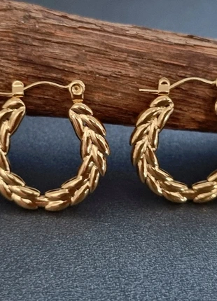 Goudkleurige oorbellen Stainlesssteel, état: Neuf sans étiquette, 3,50 €, 4,38 € Protection acheteurs (Pro) incluse