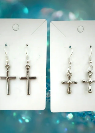 🦋 Lot de 2 paires de boucles d'oreilles croix chrétienne, marca: Fashion Jewelry, estado: Novo sem etiquetas, €2.00, €2.80 inclui Proteção do Comprador