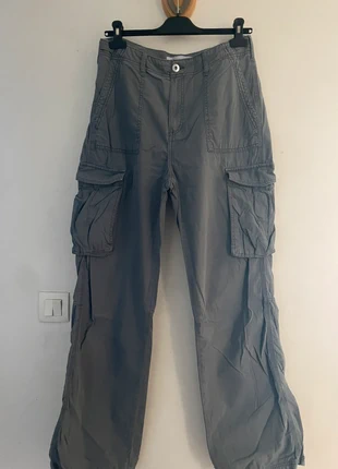 Pantalon cargo, marque: Bershka, état: Très bon état, taille: L / 40 / 12, 9,00 €, 10,15 € Protection acheteurs incluse