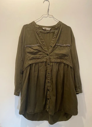 Robe Zara kaki, marque: Zara, état: Bon état, taille: L / 40 / 12, 7,00 €, 8,05 € Protection acheteurs incluse