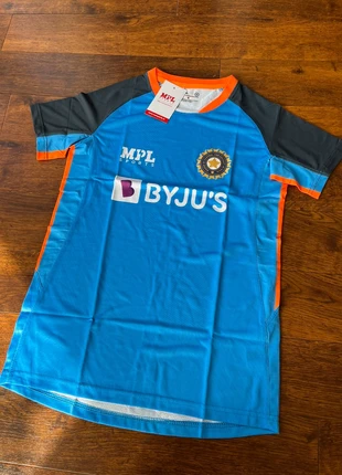 Official India Cricket unisex short sleeve T shirt, brand: India cricket, condition: New with tags, size: S, £25.00, £26.95 includes Buyer Protection