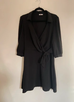 Robe cache-cœur noire, marque: Gémo, état: Très bon état, taille: L / 40 / 12, 5,00 €, 5,95 € Protection acheteurs incluse