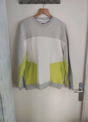 Pull TOMMY jeans, marque: Tommy Jeans, état: Très bon état, taille: XL, 15,00 €, 16,45 € Protection acheteurs incluse