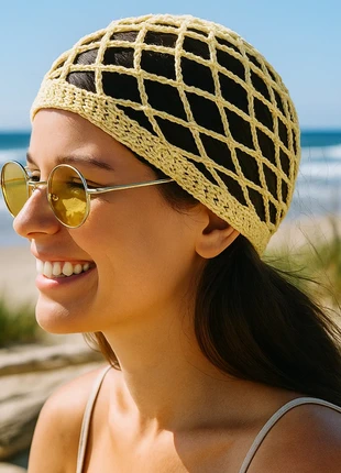 Bonnet mesh, beanie, couleur vanille, merk: Fait Main, staat: Heel goed, maat: Universele maat, € 6,00, € 7,00 inclusief Kopersbescherming