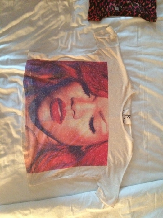 Tshirt • Rihanna 2