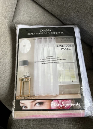 Met curtain one voile panel, brand: Alan Symonds, condition: New with tags, size: Up to 149 cm, £5.00, £5.95 includes Buyer Protection