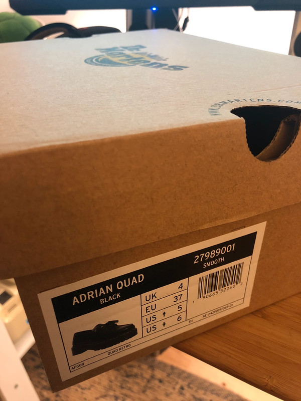 Dr Martens Adrian Quad 4