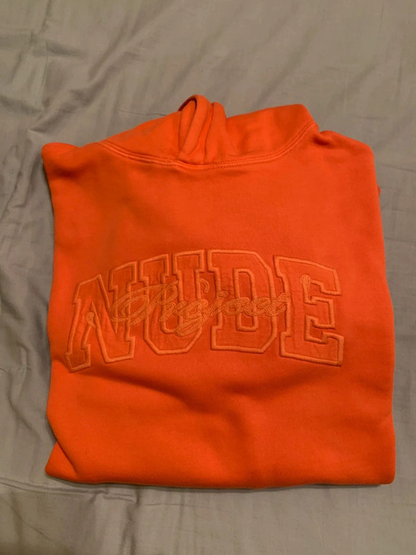 Sudadera Nude Project 1