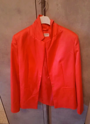 Blazer satin giacca elegante fucsia Taglia Small, marque: Glamorous, état: Neuf sans étiquette, taille: S / 36 / 8, 9,00 €, 10,15 € Protection acheteurs incluse