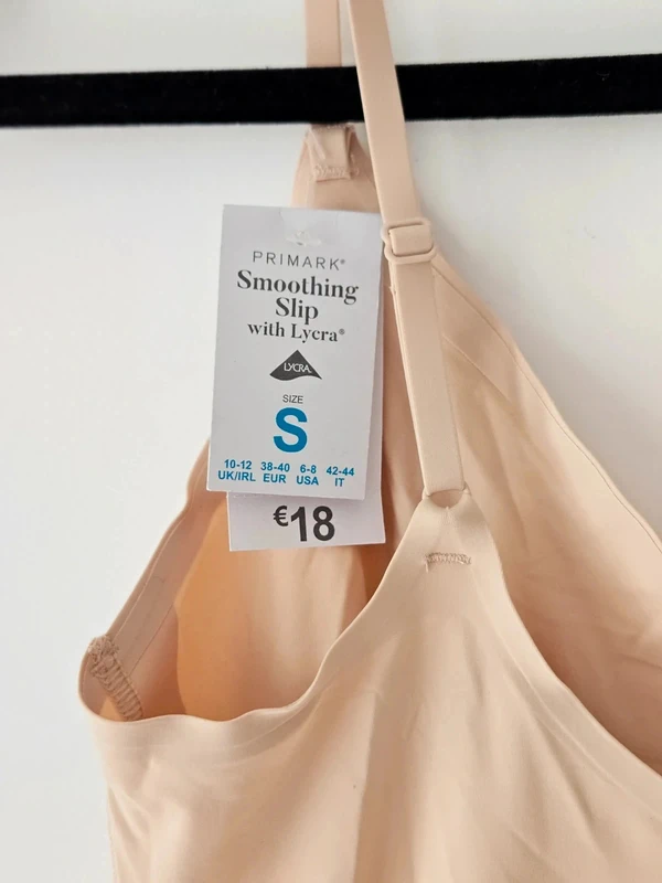 Combinaison gainante couleur chair Primark taille 36/S - photo numéro 4