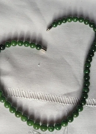 Collier jade nephrite, pierre verte naturelle, brand: Pierre, condition: Very good, €50.00, €53.20 includes Buyer Protection