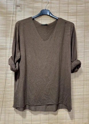 Pull fin col V marron T44/46, marque: Made In Italy, état: Très bon état, taille: XXL / 44 / 16, 21,00 €, 22,75 € Protection acheteurs incluse