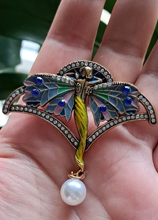 Broche élégante Papillon dansant multicolore femme, marque: Papillon, état: Très bon état, 12,00 €, 13,30 € Protection acheteurs incluse