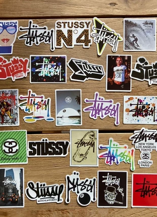 25 stickers Stussy, marque: Stüssy, état: Très bon état, 10,00 €, 11,20 € Protection acheteurs incluse