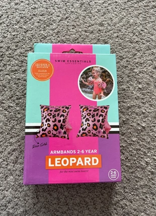 Zwembandjes swim essentials 2-6 jaar, merk: Swim Essentials, staat: Nieuw met prijskaartje, maat: 18-24 maanden / 86 cm, € 5,00, € 5,95 inclusief Kopersbescherming