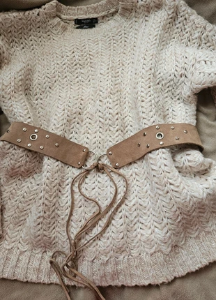 Cinturón beige con tachuelas, merk: Ideal, staat: Heel goed, maat: Aanpasbaar, € 14,00, € 15,40 inclusief Kopersbescherming