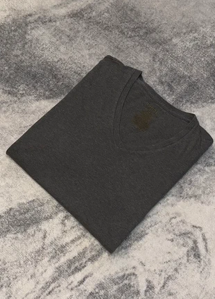 T-shirt Polo Ralph Lauren gris anthracite homme S col V logo rouge, marque: Ralph Lauren, état: Très bon état, taille: S, 24,99 €, 26,94 € Protection acheteurs (Pro) incluse