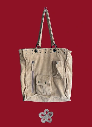 Jolie sac à main côtelé beige oeillet cargo multi poches, marque: sansnom., état: Très bon état, 7,00 €, 8,05 € Protection acheteurs (Pro) incluse