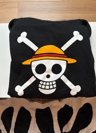 Sweat One Piece – Bon état, marque: no name, état: Très bon état, taille: M, 5,00 €, 5,95 € Protection acheteurs incluse