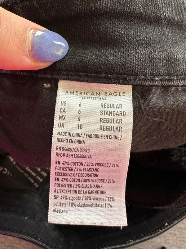 Black Ripped American Eagle Skinny Jeans 3