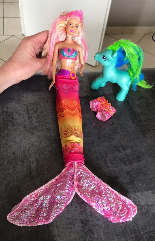 Barbie sirene surfeuse Merliah - poupee