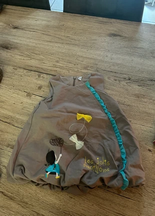 Robe bébé fille, staat: Goed, maat: 18-24 maanden / 86 cm, € 1,00, € 1,75 inclusief Kopersbescherming