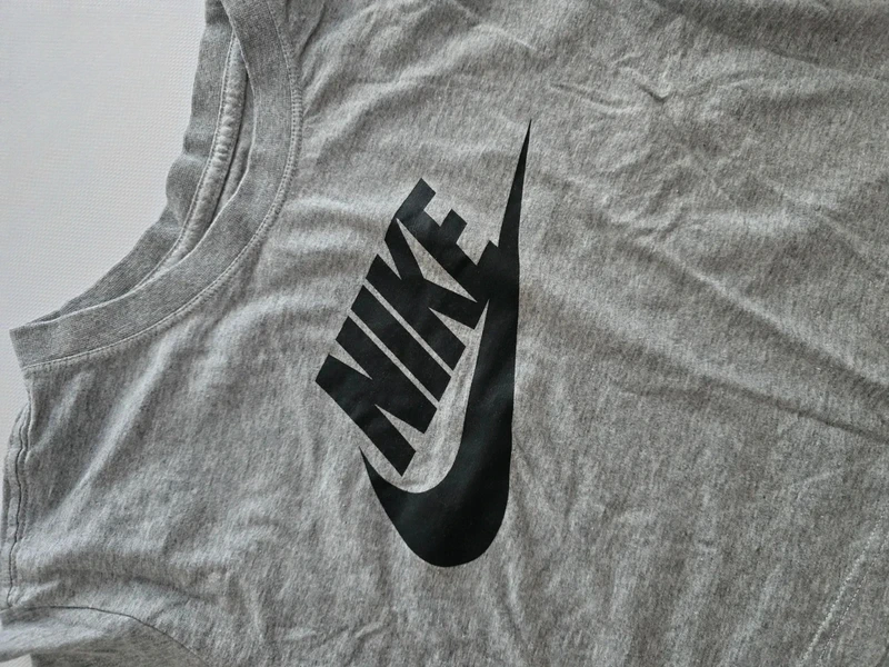 Tee shirt court nike - photo numéro 2