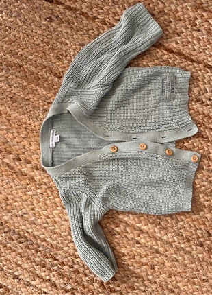 Pull coton H&M, marca: H&M, estado: Muito bom, tamanho: 6-9 meses / 68 cm, €4.00, €4.90 inclui Proteção do Comprador