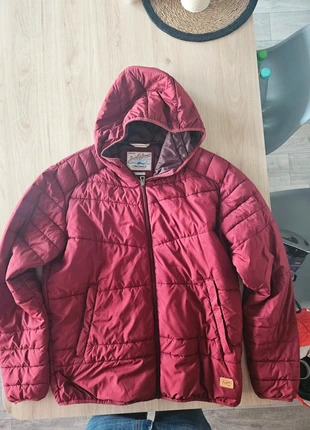 Doudoune Jack & Jones Originals - Couleur Bordeaux (XXL), marque: Jack & Jones, état: Très bon état, taille: XXL, 7,50 €, 8,58 € Protection acheteurs incluse