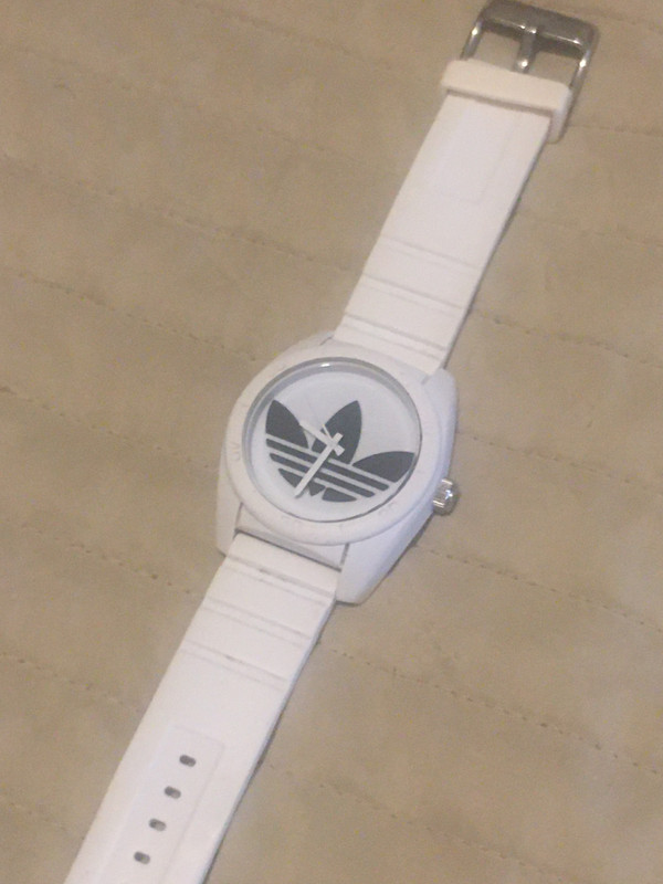 maceta Cerdo Blanco Reloj Adidas blanco original - Vinted
