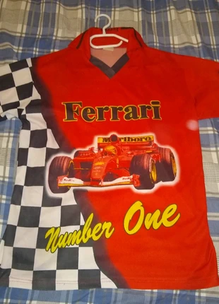 T-shirt Ferrari rouge, marca: Ferrari, estado: Bom, tamanho: L, €5.00, €5.95 inclui Proteção do Comprador