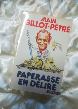 Livre paperasse en délire Gillot Pétré , condition: Very good, €1.00, €1.75 includes Buyer Protection