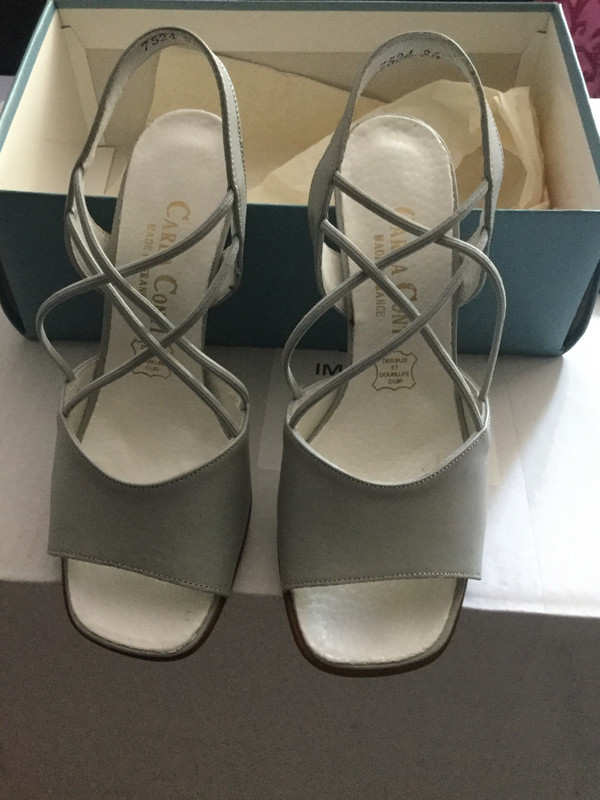 Sandales grises cuir neuves Carla Conti T36 #sandales #grise#brides#cuir 2