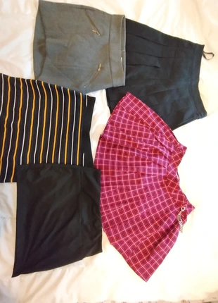 Set 5 minigonne autunno invernogonne da ragazza stile college, classico, gothic, marke: Bershka, zustand: Sehr gut, größe: XS / 34 / 6, 12,00 €, 13,30 € inklusive Vinted-Käuferschutz