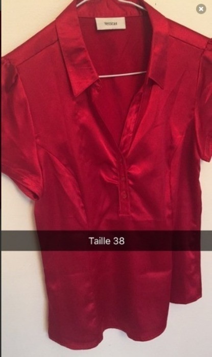 chemise rouge etat neuf 2