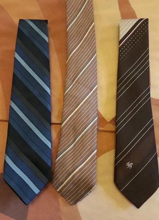 Lot de Cravates , estado: Muito bom, €3.00, €3.85 inclui Proteção do Comprador