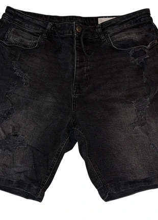 Short en jeans noir homme Primark 48 - W38, marke: Primark, zustand: Sehr gut, größe: W38 | DE 54, 7,00 €, 8,05 € inklusive Vinted-Käuferschutz
