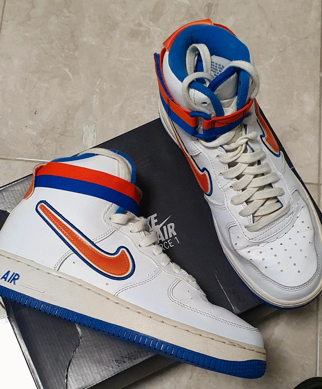 Nike air force 1 nba blanche on sale