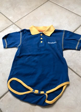Bodie Reebok, marque: Reebok, état: Bon état, taille: 18-24 mois / 86 cm, 5,00 €, 5,95 € Protection acheteurs incluse