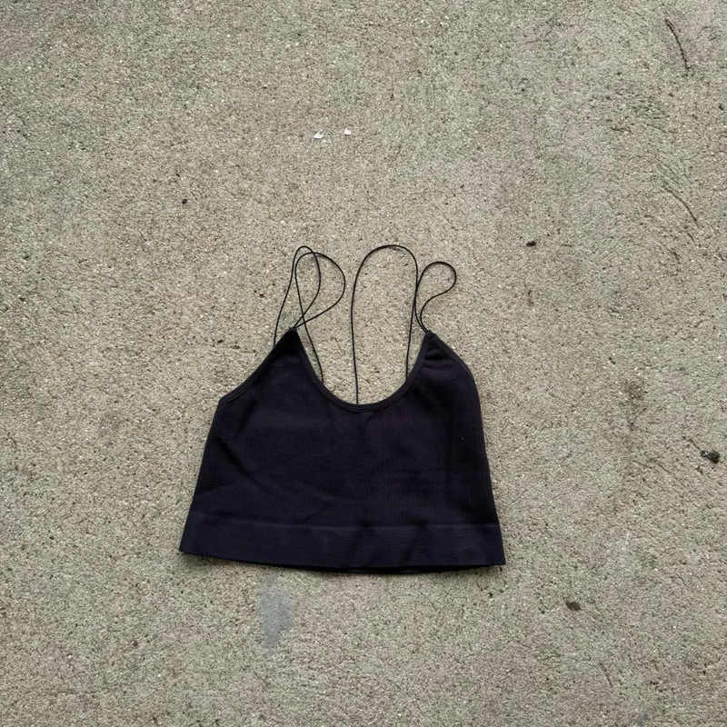 black strappy crop top 1