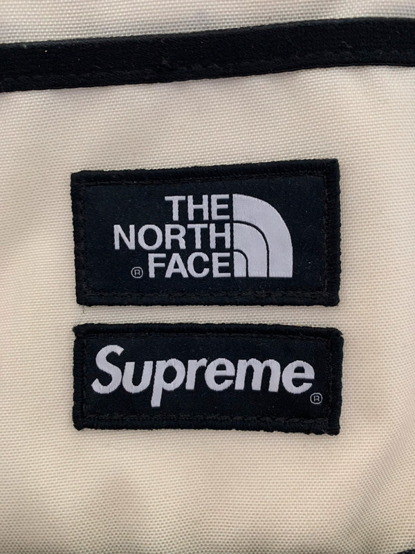 Supreme tnf fanny pack hotsell
