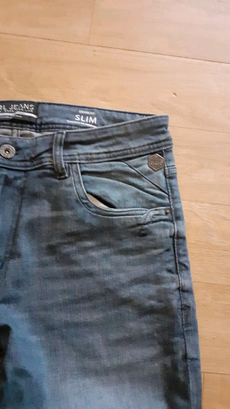Magnifique jean slim neuf homme de grande marque DML jeans Vinted