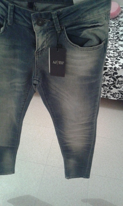 ARMANi jeans neuf 3